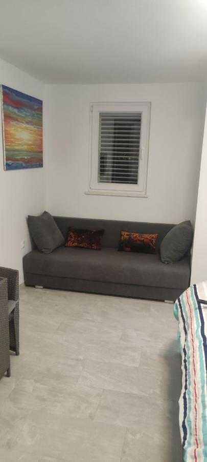 Studio Apartman Trogir Exterior photo